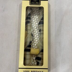 Beeswax Spiral Candles - Black and Cream
